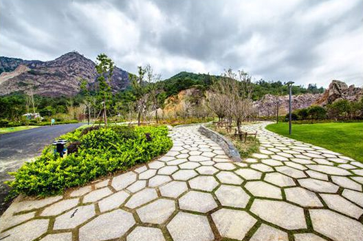 東聯(lián)設(shè)計(jì)攜手著名雕塑家打造中國(guó)首個(gè)姿態(tài)雕塑公園