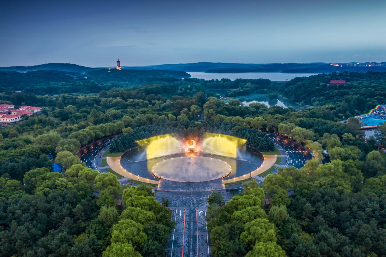 信達科技王春龍:用光溫暖世界