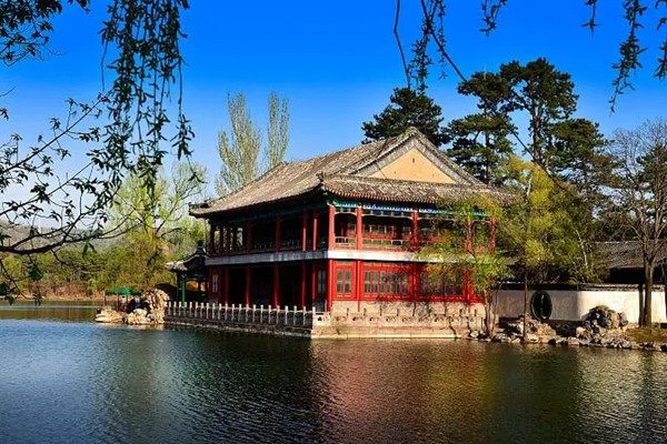 挖掘遺產(chǎn)價值 傳承園林文化